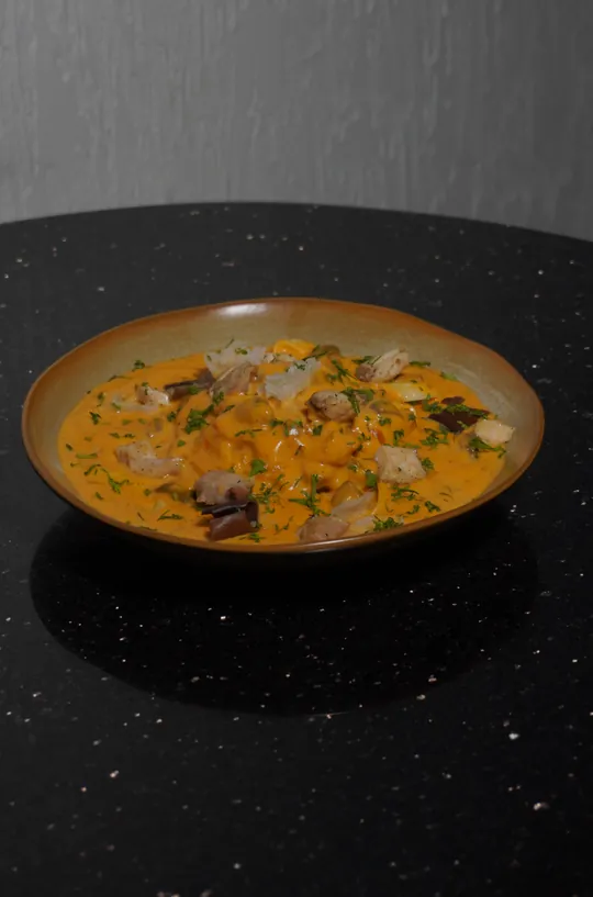 Chicken stroganoff